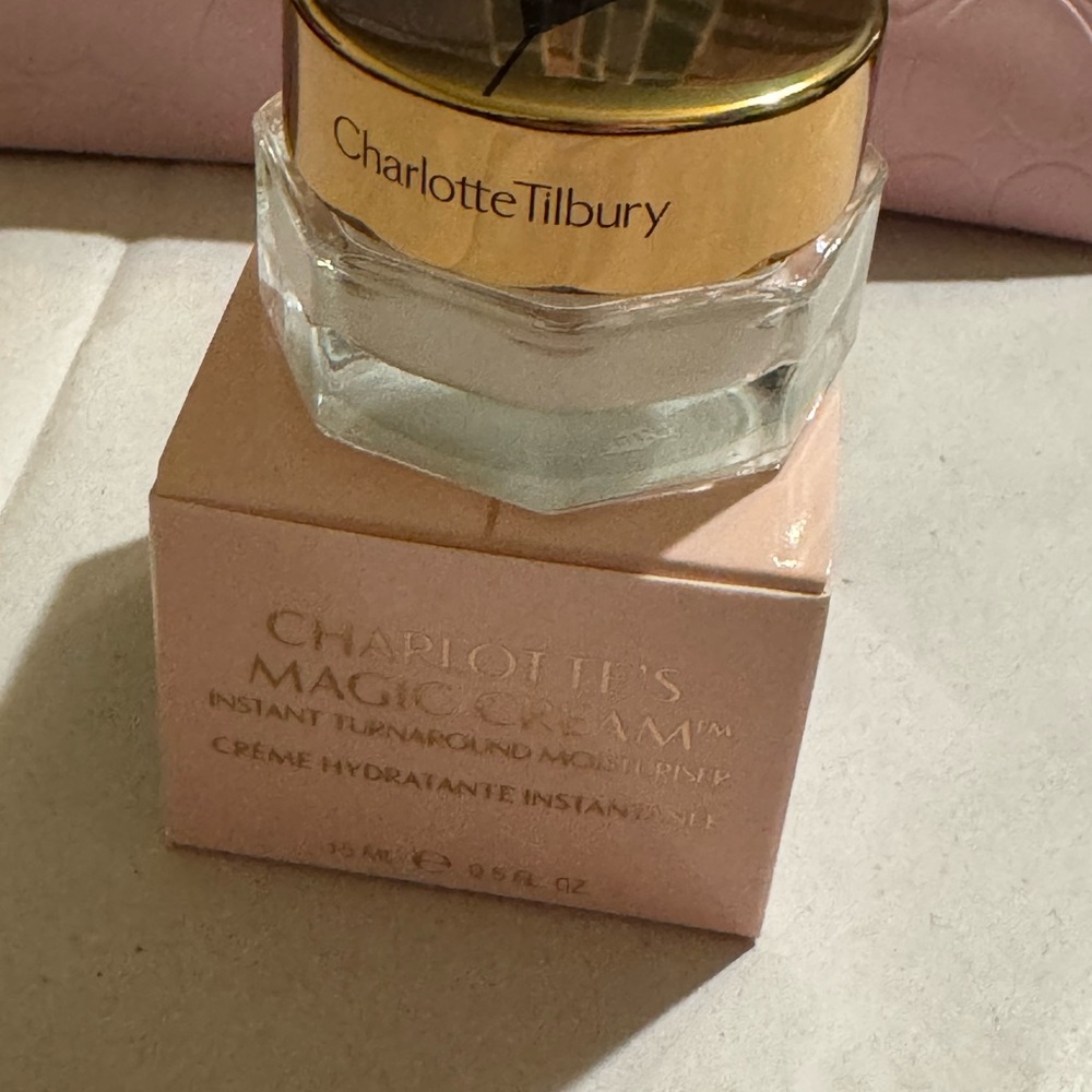 Charlotte Tilbury Magic Cream in Gold and Clear Jar